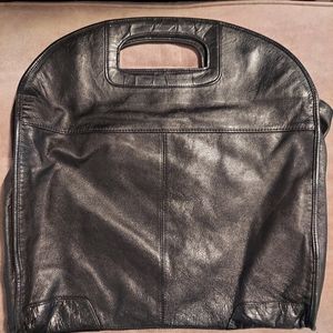 Vintage black leather handbag